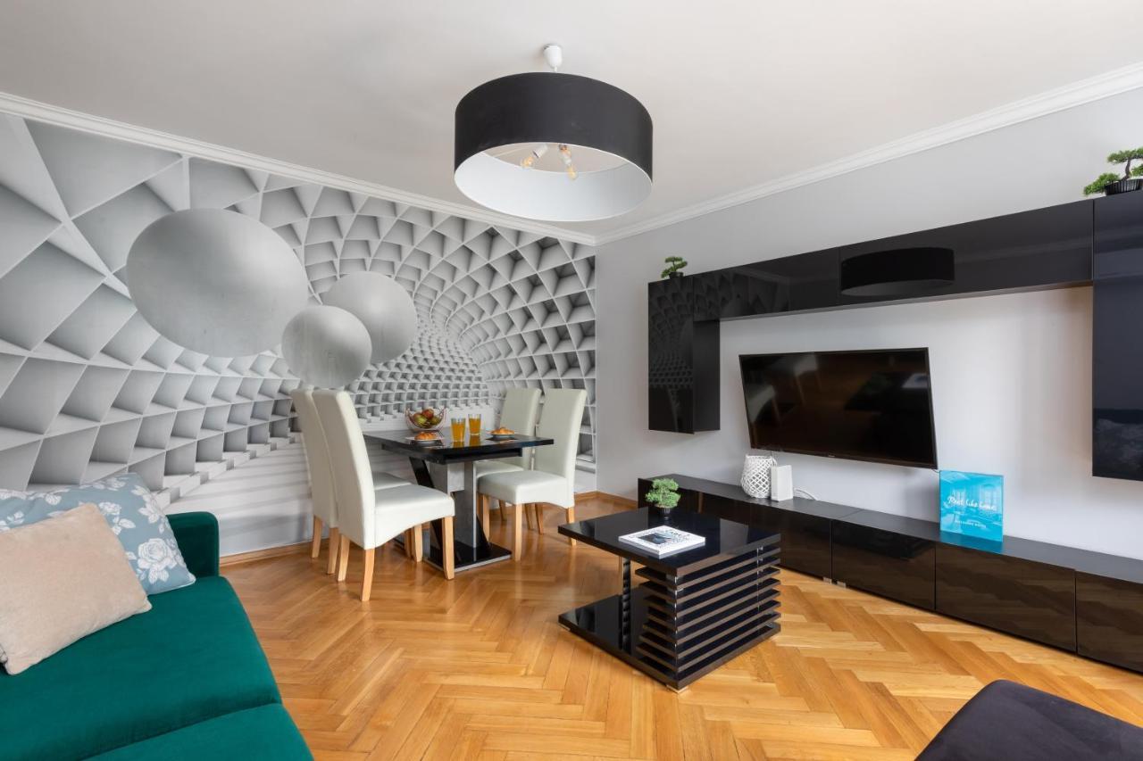 Rent Like Home - Hoza 38 วอร์ซอ ภายนอก รูปภาพ