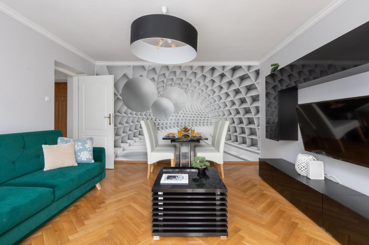 Rent Like Home - Hoza 38 วอร์ซอ ภายนอก รูปภาพ